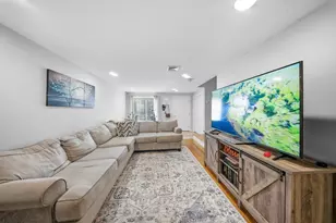 26 Vine St, Milford, MA 01757 - Photo 5