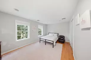 26 Vine St, Milford, MA 01757 - Photo 19