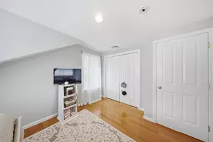 26 Vine St, Milford, MA 01757 - Photo 21