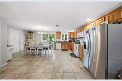 26 Vine St #26, Milford, MA 01757 - Photo 7