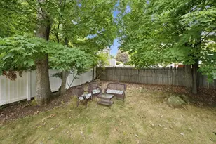 26 Vine St, Milford, MA 01757 - Photo 31