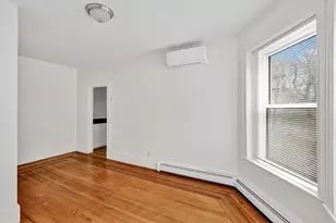 864 Huntington, Boston, MA 02115 - Photo 9