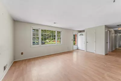 9 Lynnwood Ave, Swansea, MA 02777 - Photo 3