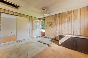 9 Lynnwood Ave, Swansea, MA 02777 - Photo 29