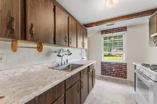 9 Lynnwood Ave, Swansea, MA 02777 - Photo 9