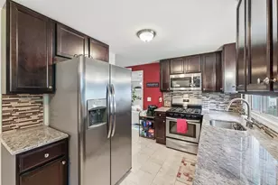 75 Longwood Dr, Chicopee, MA 01020 - Photo 15
