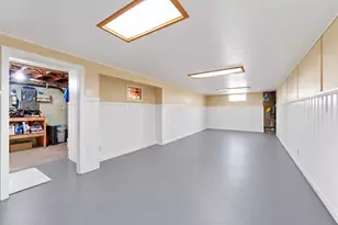 75 Longwood Dr, Chicopee, MA 01020 - Photo 37