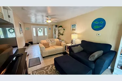 75 Longwood Dr, Chicopee, MA 01020 - Photo 11
