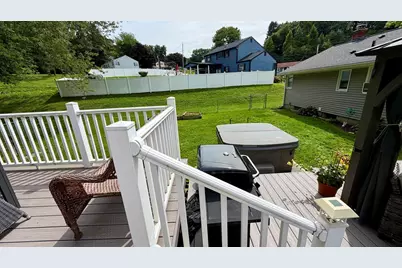 75 Longwood Dr, Chicopee, MA 01020 - Photo 3