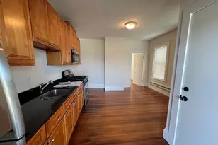 27 Buttonwood St, Boston, MA 02125 - Photo 3