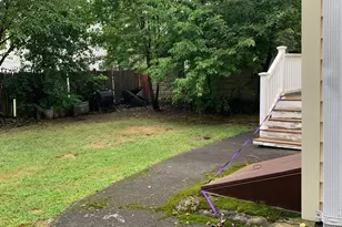 39 Manning St, Medford, MA 02155 - Photo 13