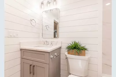 888 Phinneys Ln, Barnstable, MA 02632 - Photo 29