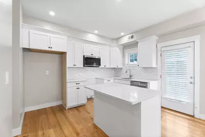 30 Valmor St, Worcester, MA 01604 - Photo 7