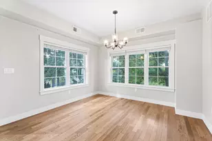 30 Valmor St, Worcester, MA 01604 - Photo 9
