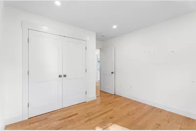 32 Valmor St, Worcester, MA 01604 - Photo 17