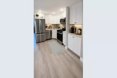 180 Main St #1205, Bridgewater, MA 02324 - Photo 3