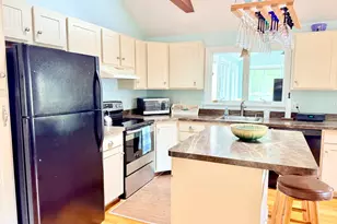 220 N Main St, Yarmouth, MA 02664 - Photo 9