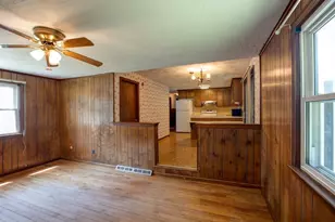 67 Ivy Ln, Northbridge, MA 01588 - Photo 7