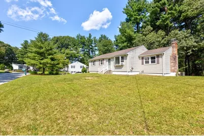 67 Ivy Ln, Northbridge, MA 01588 - Photo 1