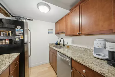 240 Jackson St #330, Lowell, MA 01852 - Photo 9