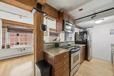 240 Jackson St #330, Lowell, MA 01852 - Photo 5