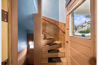 79-81 Garden St, West Springfield, MA 01089 - Photo 5