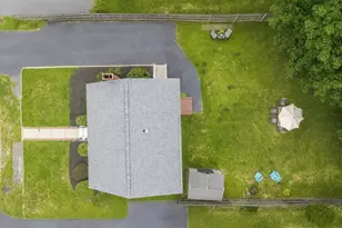 35 Crescent Ave, Brockton, MA 02302 - Photo 21