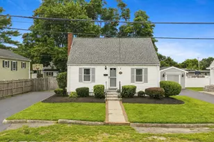 35 Crescent Ave, Brockton, MA 02302 - Photo 1