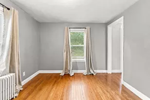 35 Crescent Ave, Brockton, MA 02302 - Photo 9