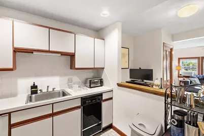 170 Highland Ave #2, Somerville, MA 02143 - Photo 15