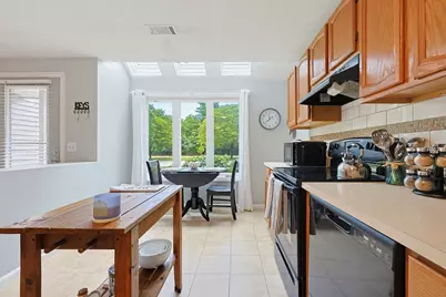 822 Maple Brook Rd #822, Bellingham, MA 02019 - Photo 3