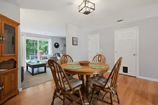 822 Maple Brook Rd, Bellingham, MA 02019 - Photo 11