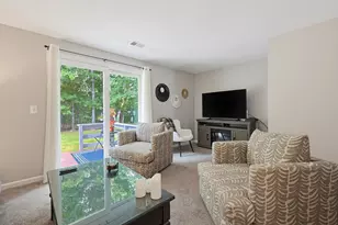 822 Maple Brook Rd, Bellingham, MA 02019 - Photo 15