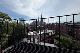 82 Charles St, Boston, MA 02114 - Photo 9
