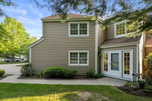 81 Clear Pond Dr, Walpole, MA 02081 - Photo 1