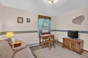 1025 Cherokee St, New Bedford, MA 02745 - Photo 19