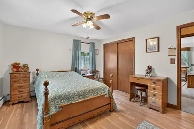 1025 Cherokee St, New Bedford, MA 02745 - Photo 13