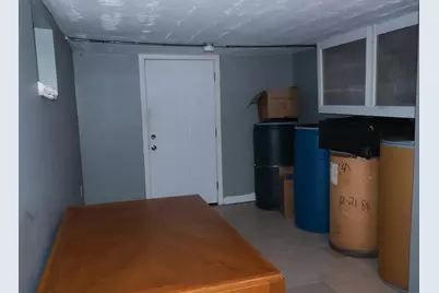31-33 Stow Road, Boston, MA 02126 - Photo 27