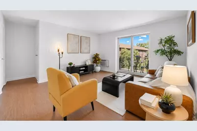 35 Westgate Rd #6, Boston, MA 02467 - Photo 3