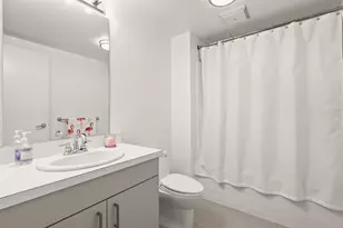 360 Newbury St, Boston, MA 02115 - Photo 17