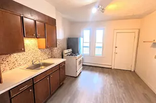 90 Wenham St, Boston, MA 02130 - Photo 11