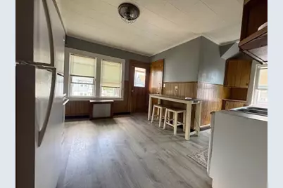 91-93 Malden St, Springfield, MA 01108 - Photo 5