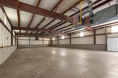 35 Lower Grape St, Chicopee, MA 01020 - Photo 31