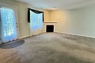 13 Waltham Dr, Plainville, MA 02762 - Photo 15
