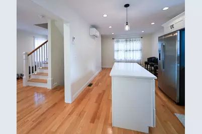 173 Westford St, Lowell, MA 01851 - Photo 9