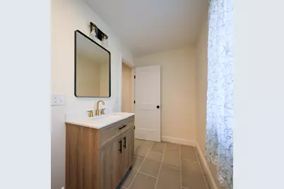 173 Westford St, Lowell, MA 01851 - Photo 29