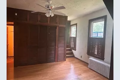 163 Morgan St, South Hadley, MA 01075 - Photo 9