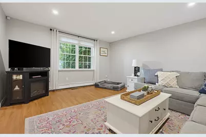 91 West Main St #3, Norton, MA 02766 - Photo 9
