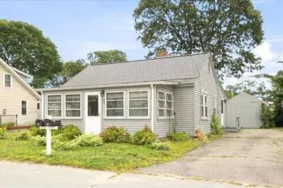 30 Bay Street, Wareham, MA 02532 - Photo 1