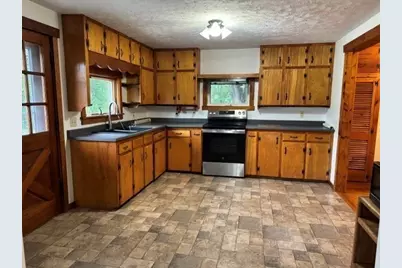 72 W Orange Rd, Orange, MA 01364 - Photo 25